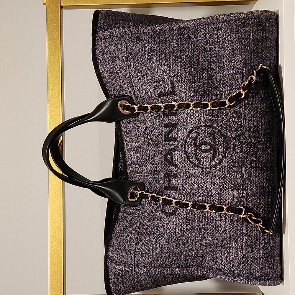 Chanel Deauville Shopping tote